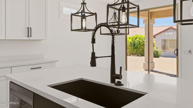 17161 N CASITA SPRINGS Court, Surprise, AZ 85374