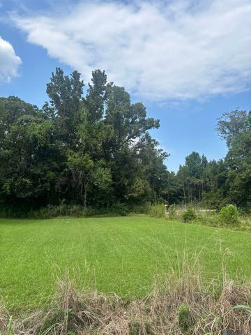 881 St John Ln, Baton Rouge, LA 70807