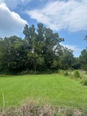 881 St John Ln, Baton Rouge, LA 70807