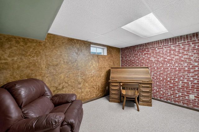 5305 Retana Drive, Madison, WI 53714