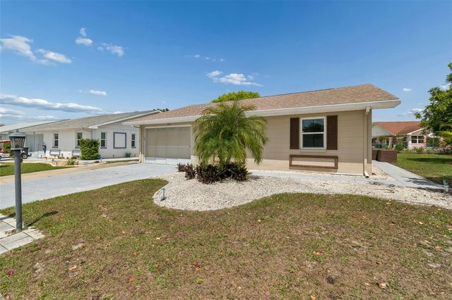 209 GENET COURT, Sun City Center, FL 33573