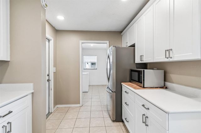 209 GENET COURT, Sun City Center, FL 33573