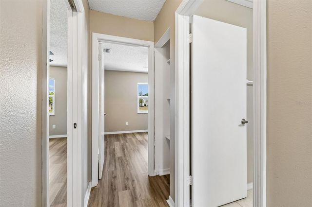 209 GENET COURT, Sun City Center, FL 33573