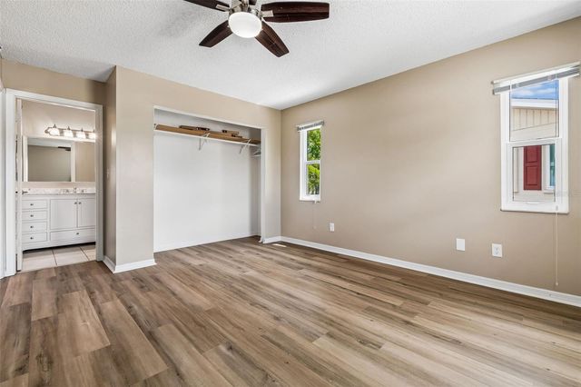 209 GENET COURT, Sun City Center, FL 33573