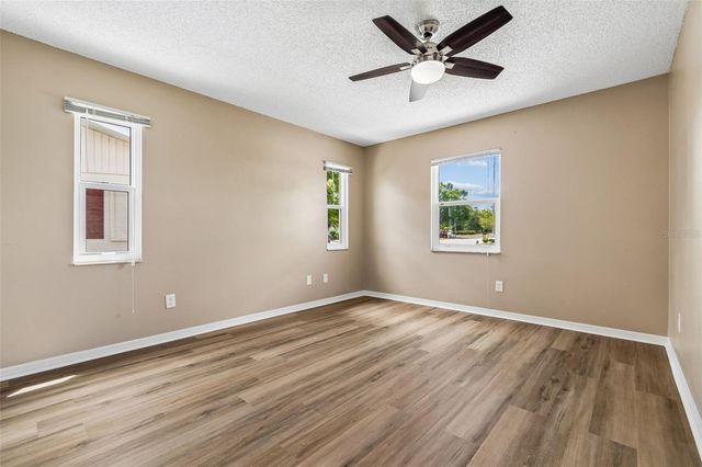 209 GENET COURT, Sun City Center, FL 33573