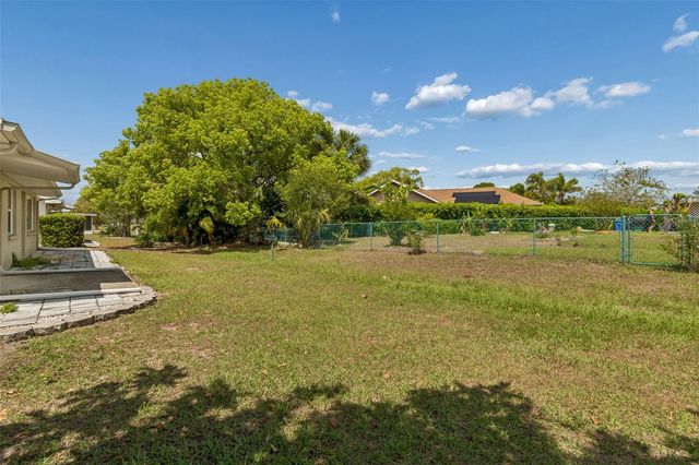 209 GENET COURT, Sun City Center, FL 33573