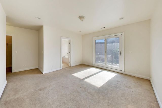 6835 S Cornell Avenue 2S, Chicago, IL 60649