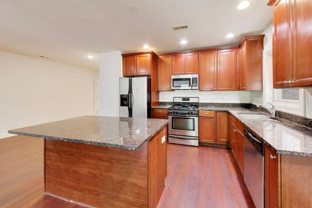 6835 S Cornell Avenue 2S, Chicago, IL 60649