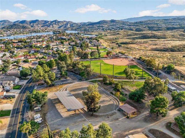 21951 Stawberry, Canyon Lake, CA 92587