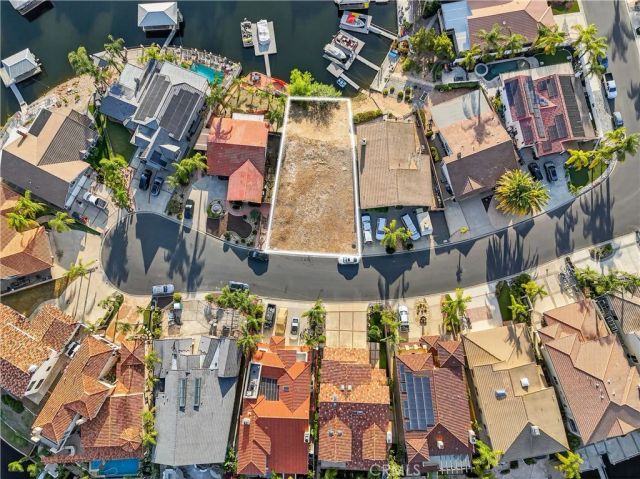 21951 Stawberry, Canyon Lake, CA 92587