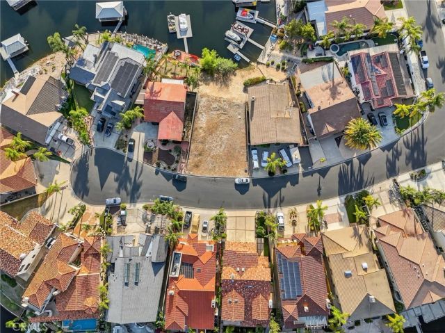 21951 Stawberry, Canyon Lake, CA 92587