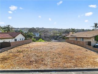 21951 Stawberry, Canyon Lake, CA 92587