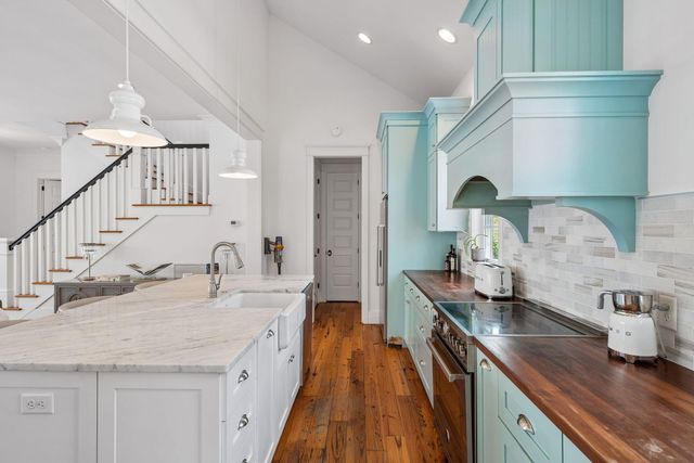 1340 Langford Road, Mount Pleasant, SC 29464