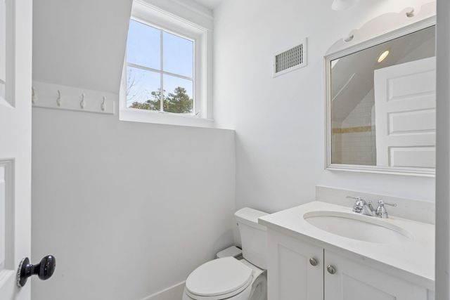 1340 Langford Road, Mount Pleasant, SC 29464