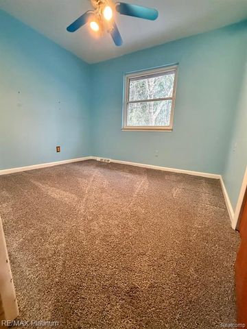 3101 Sands Court, Milford, MI 48380