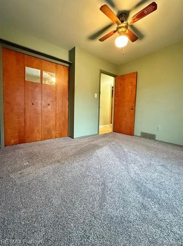 3101 Sands Court, Milford, MI 48380