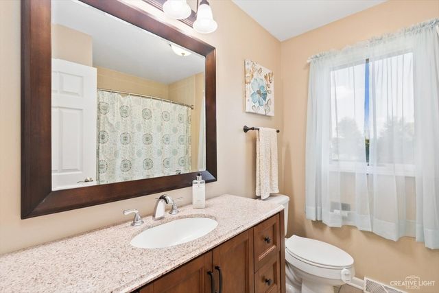 39W089 Adobe Ridge, Elgin, IL 60124