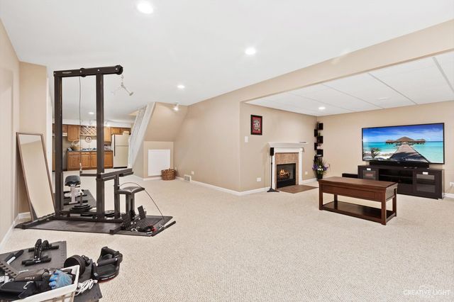 39W089 Adobe Ridge, Elgin, IL 60124