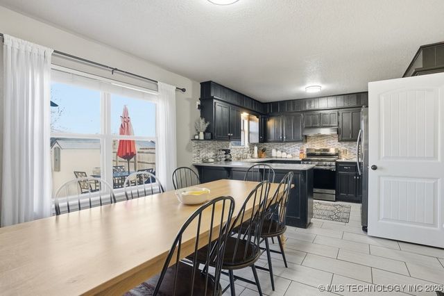 1913 Glendale Road, Sapulpa, OK 74066