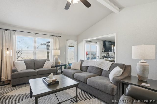 1913 Glendale Road, Sapulpa, OK 74066