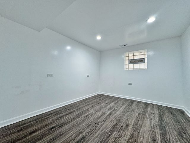 3316 W Flournoy Street G, Chicago, IL 60624