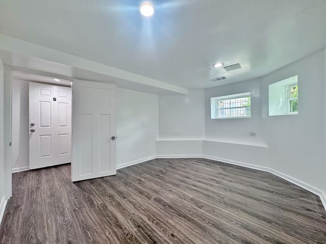 3316 W Flournoy Street G, Chicago, IL 60624