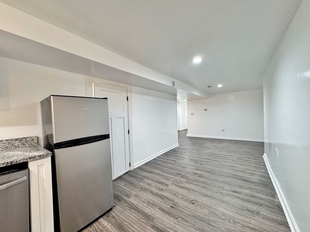 3316 W Flournoy Street G, Chicago, IL 60624