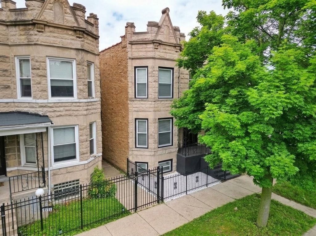 3316 W Flournoy Street G, Chicago, IL 60624