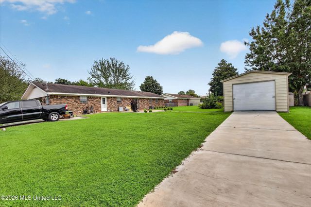 205 Saint Augustine Drive, Long Beach, MS 39560