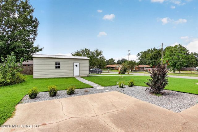 205 Saint Augustine Drive, Long Beach, MS 39560