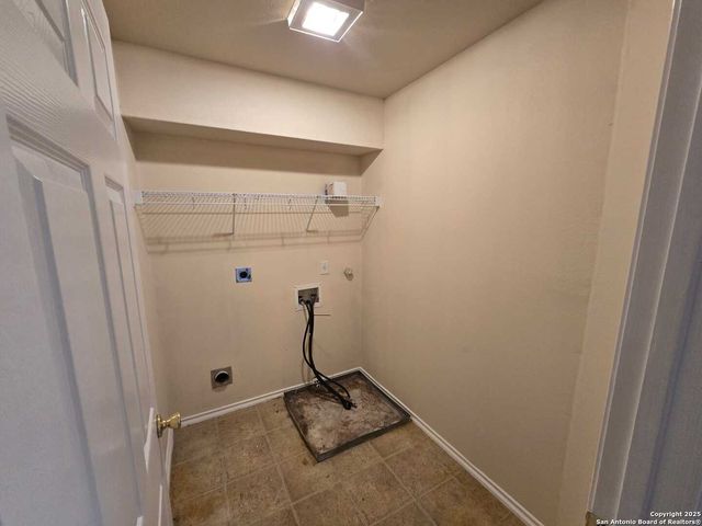 566 Rattler Bluff, San Antonio, TX 78251