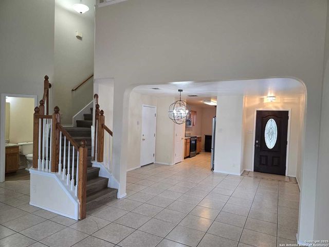 566 Rattler Bluff, San Antonio, TX 78251