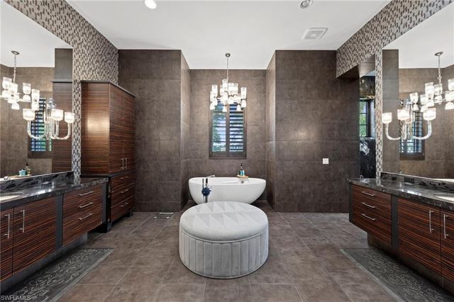 4517 Brynwood DR, Naples, FL 34119