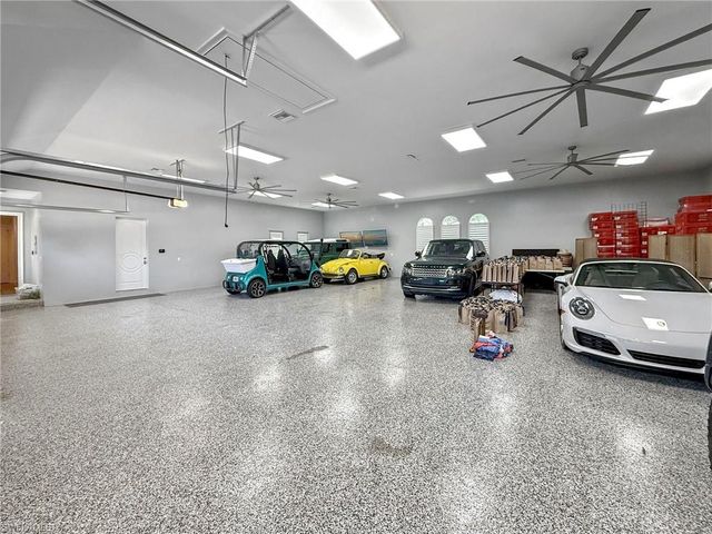 4517 Brynwood DR, Naples, FL 34119