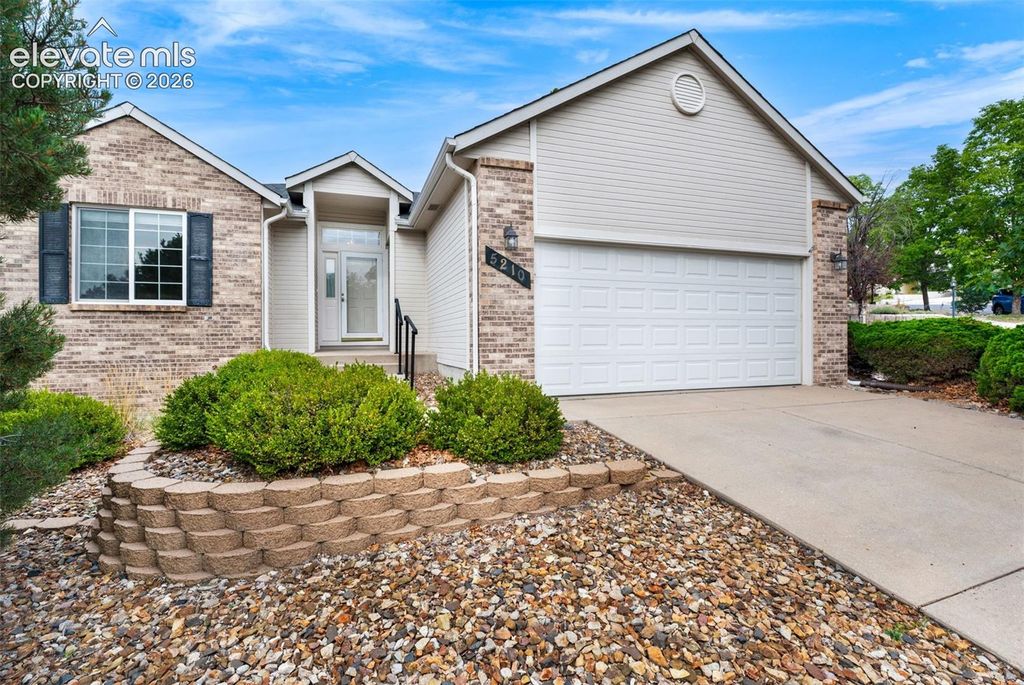 5210 Whip Trail, Colorado Springs, CO 80917 — exterior