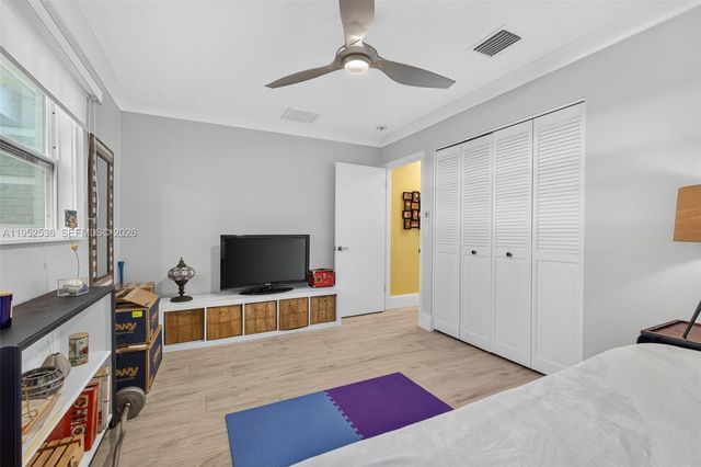 5060 Mongo Way, Palm Beach Gardens, FL 33418