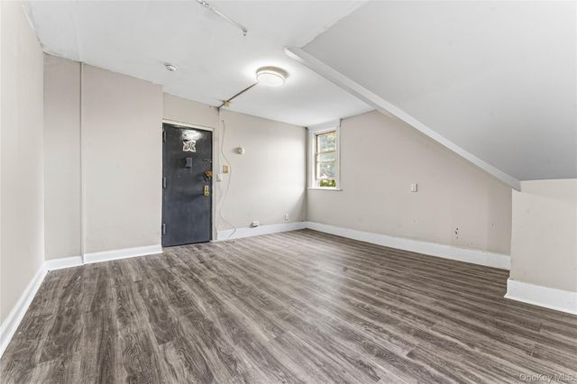 150 Bruce Avenue, Yonkers, NY 10705