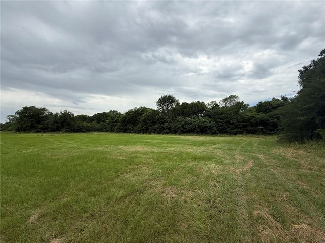 000 county road 313 Co Rd 313, Terrell, TX 75161