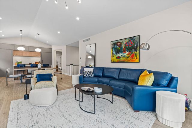 489 S Union Street, Douglas Vllg, MI 49406