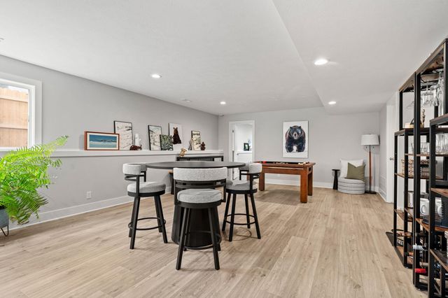 489 S Union Street, Douglas Vllg, MI 49406