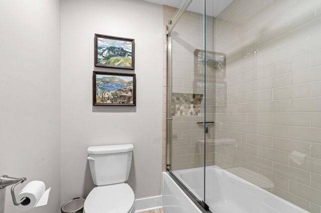 489 S Union Street, Douglas Vllg, MI 49406