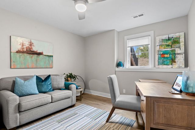 489 S Union Street, Douglas Vllg, MI 49406