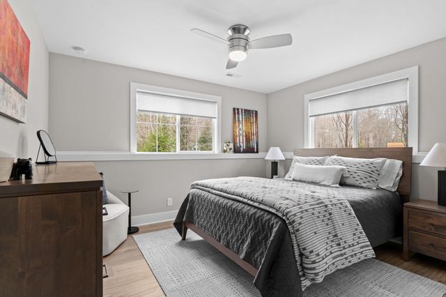 489 S Union Street, Douglas Vllg, MI 49406