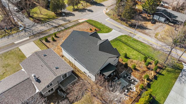 489 S Union Street, Douglas Vllg, MI 49406