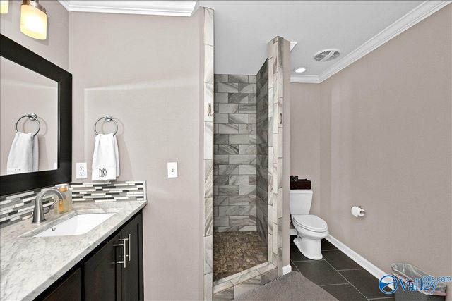 1303 Spring Branch Drive NE, Hartselle, AL 35640
