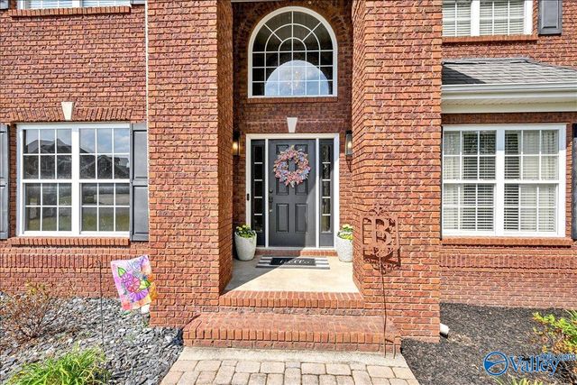 1303 Spring Branch Drive NE, Hartselle, AL 35640