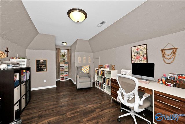 1303 Spring Branch Drive NE, Hartselle, AL 35640