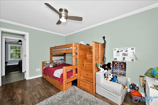 1303 Spring Branch Drive NE, Hartselle, AL 35640