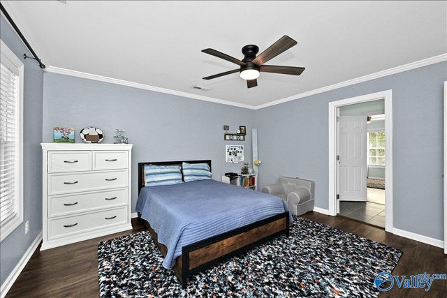 1303 Spring Branch Drive NE, Hartselle, AL 35640