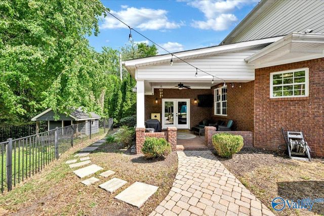 1303 Spring Branch Drive NE, Hartselle, AL 35640